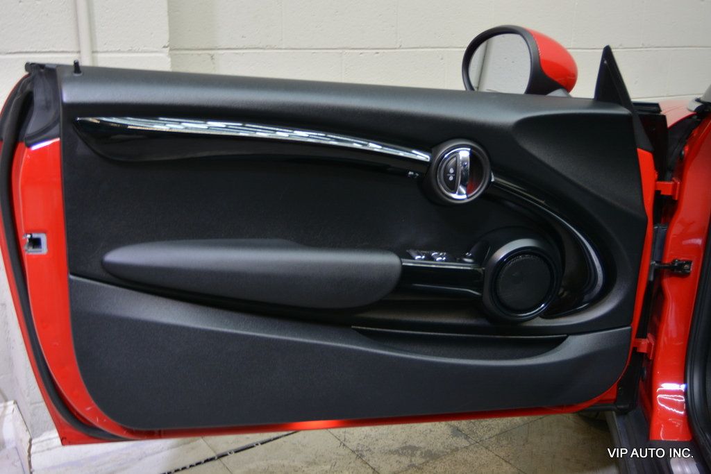 2019 MINI Cooper S Convertible  - 23076091 - 17