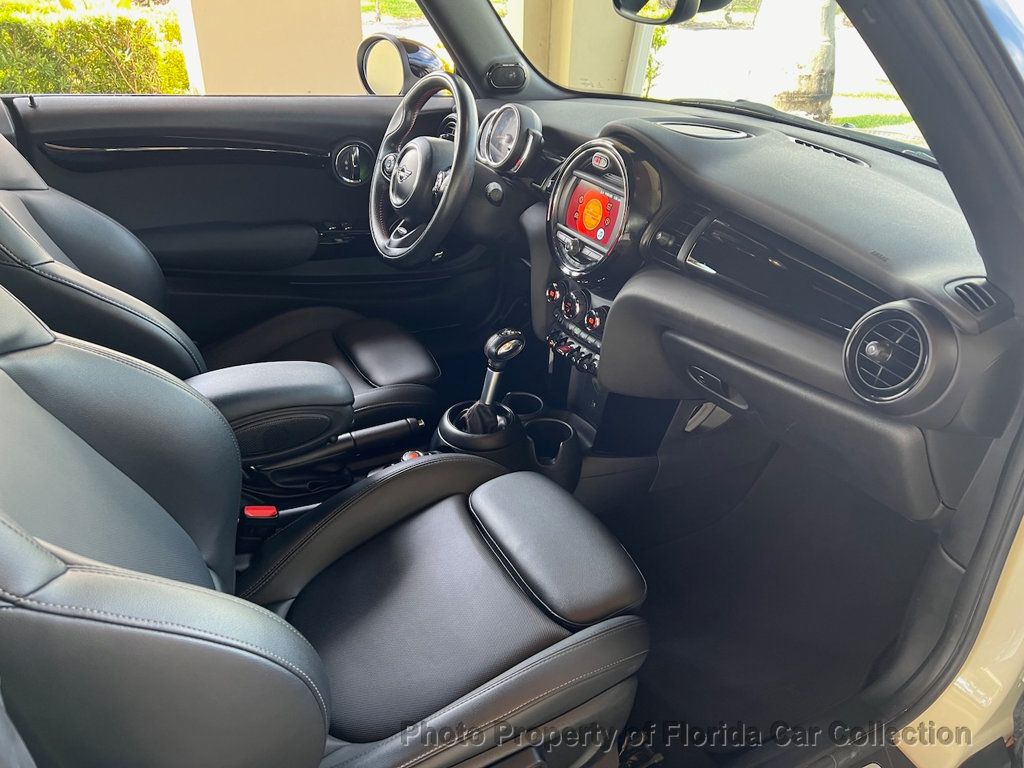 2019 MINI Cooper S Convertible Automatic Premium Signature - 22614260 - 8