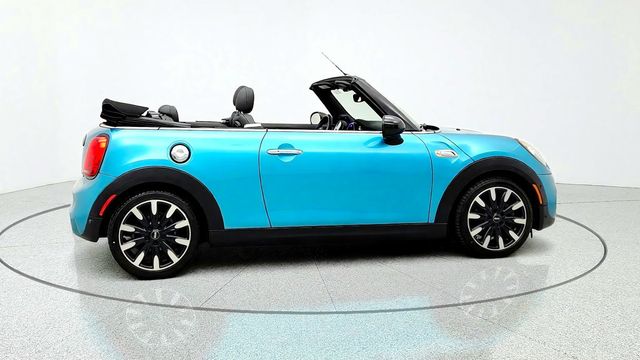 2019 MINI Cooper S Convertible Cooper S Convertible w/ Signature Trim, Premium & Driver Assist - 23099189 - 3