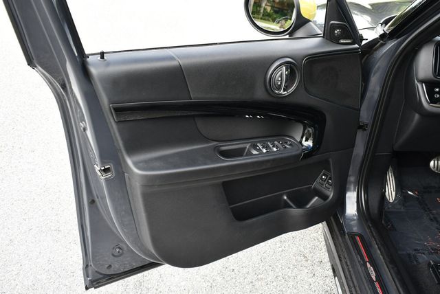 2019 MINI Cooper S E Countryman ALL4 Hybrid Wagon W/Navigation Plus - 22923833 - 37