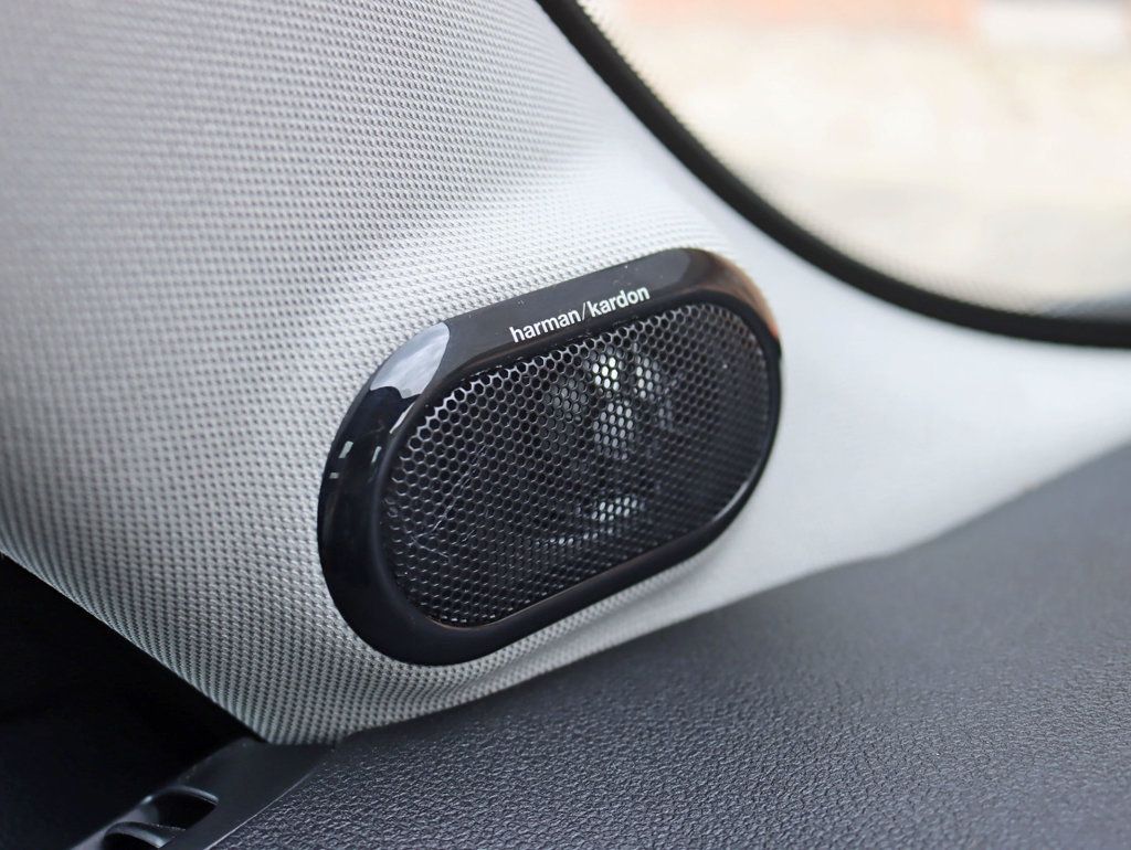 2019 Mini Cooper S Hardtop 2 Door photo 19