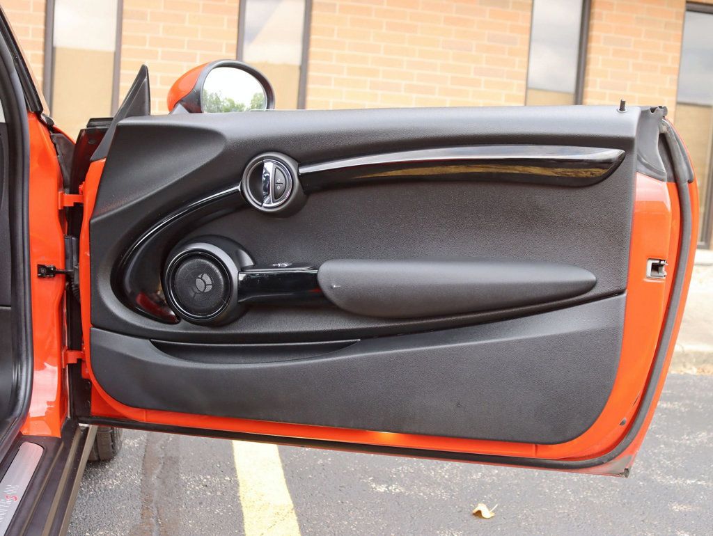 2019 Mini Cooper S Hardtop 2 Door photo 25