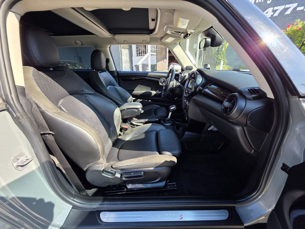 2019 MINI Cooper S Hardtop 2 Door   - 22943809 - 9