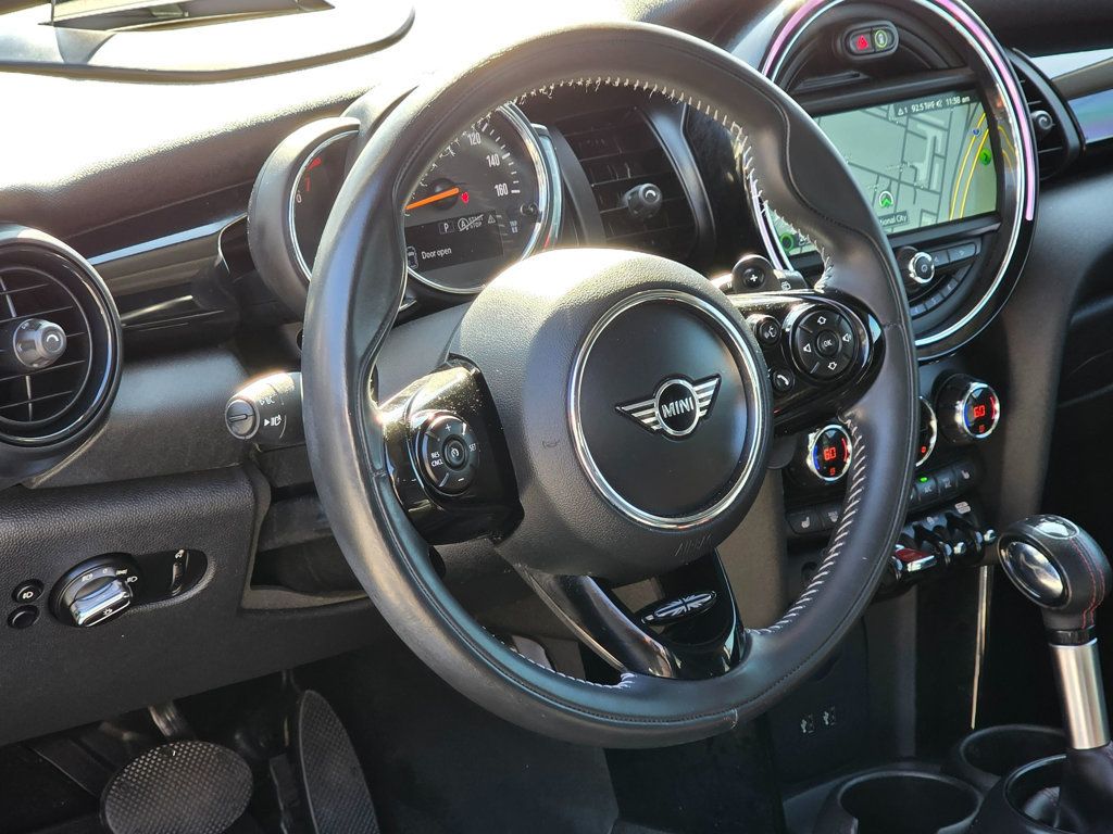 2019 MINI Cooper S Hardtop 2 Door   - 22943809 - 15
