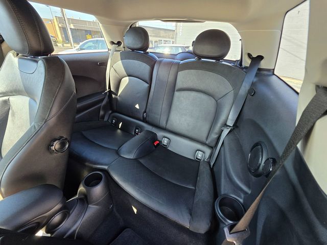 2019 MINI Cooper S Hardtop 2 Door   - 22943809 - 18