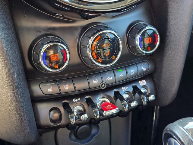 2019 MINI Cooper S Hardtop 2 Door   - 22943809 - 30