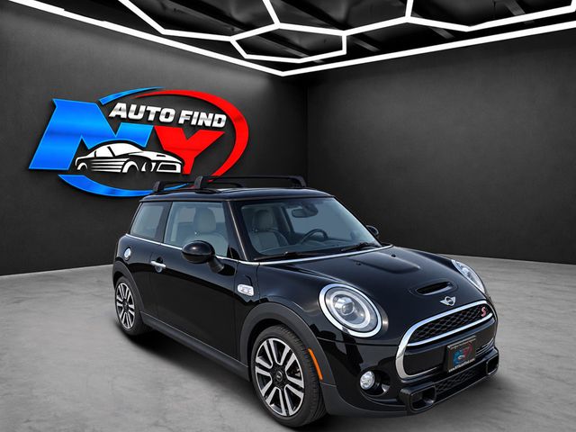2019 MINI Cooper S Hardtop 2 Door CLEAN CARFAX, 6-SPD MANUAL, ICONIC TRIM, PAN SUNROOF, NAVIGATION - 23091467 - 1