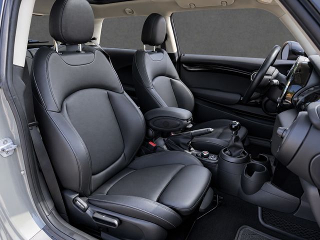 2019 MINI Cooper S Hardtop 2 Door CLEAN CARFAX, 6-SPD MANUAL, SIGNATURE TRIM, PAN SUNROOF - 23091334 - 9