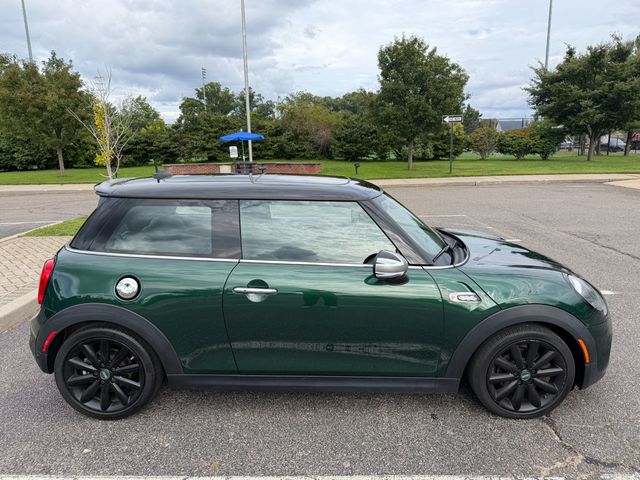 2019 MINI Cooper S Hardtop 2 Door CLEAN CARFAX, SIGNATURE TRIM, PAN SUNROOF, HEATED SEATS - 23082876 - 16