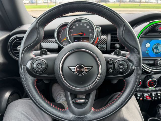2019 MINI Cooper S Hardtop 2 Door CLEAN CARFAX, SIGNATURE TRIM, PAN SUNROOF, HEATED SEATS - 23082876 - 4