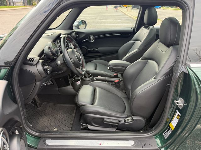 2019 MINI Cooper S Hardtop 2 Door CLEAN CARFAX, SIGNATURE TRIM, PAN SUNROOF, HEATED SEATS - 23082876 - 7