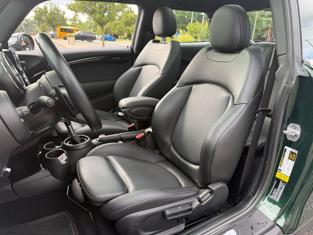 2019 MINI Cooper S Hardtop 2 Door CLEAN CARFAX, SIGNATURE TRIM, PAN SUNROOF, HEATED SEATS - 23082876 - 8