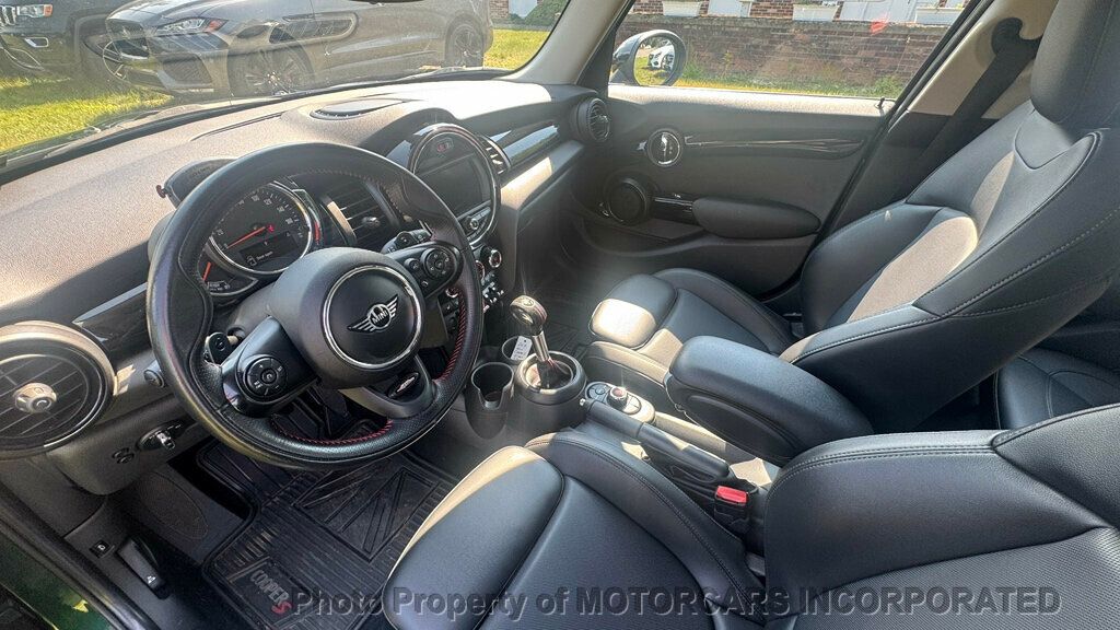 2019 MINI Cooper S Hardtop 4 Door  - 23049761 - 10