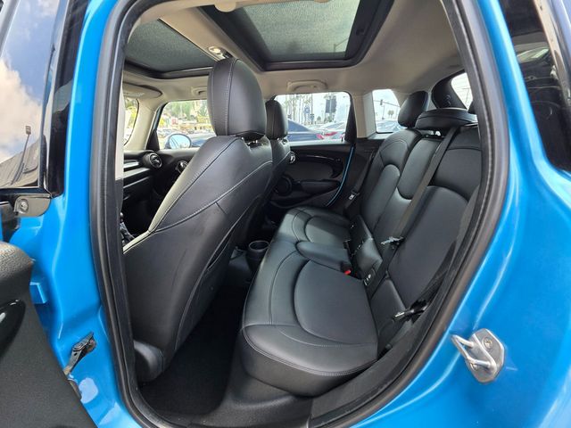 2019 MINI Cooper S Hardtop 4 Door   - 22922845 - 24