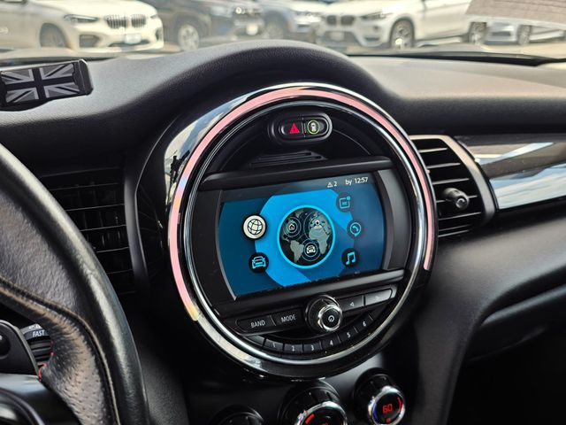 2019 MINI Cooper S Hardtop 4 Door   - 22922845 - 35