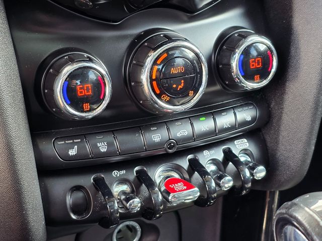 2019 MINI Cooper S Hardtop 4 Door   - 22922845 - 37