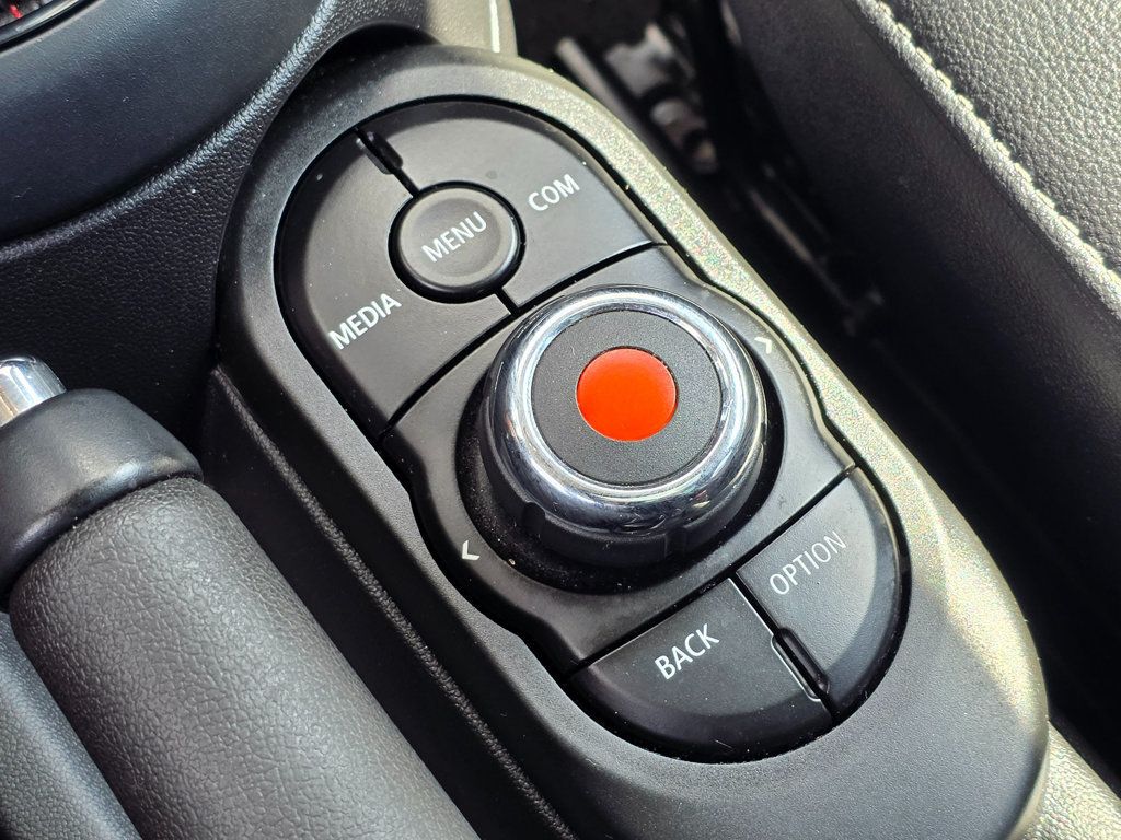 2019 MINI Cooper S Hardtop 4 Door   - 22922845 - 41