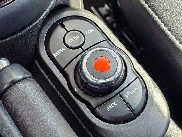 2019 MINI Cooper S Hardtop 4 Door   - 22922845 - 41