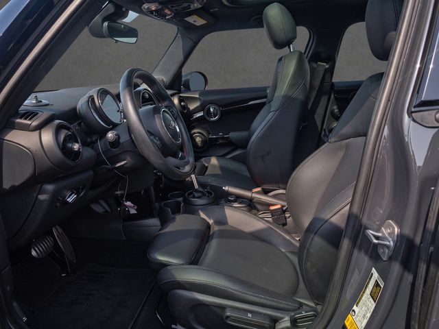 2019 MINI Cooper S Hardtop 4 Door SIGNATURE TRIM, PAN SUNROOF, HEATED SEATS, JCW APPEARANCE PKG - 23086792 - 1