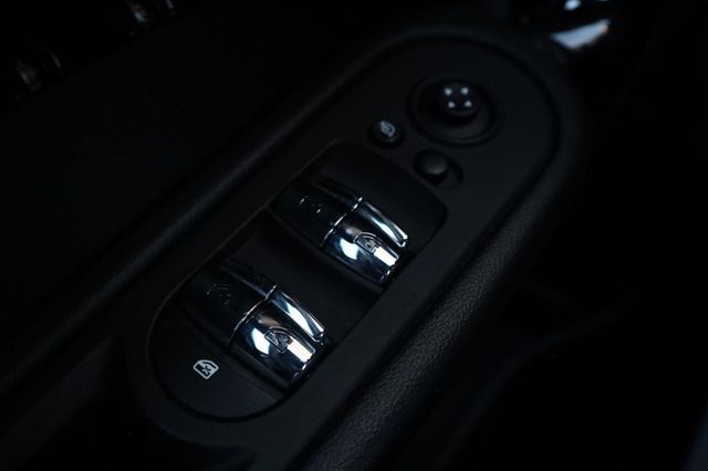 2019 MINI Countryman Cooper S E - 23093581 - 37