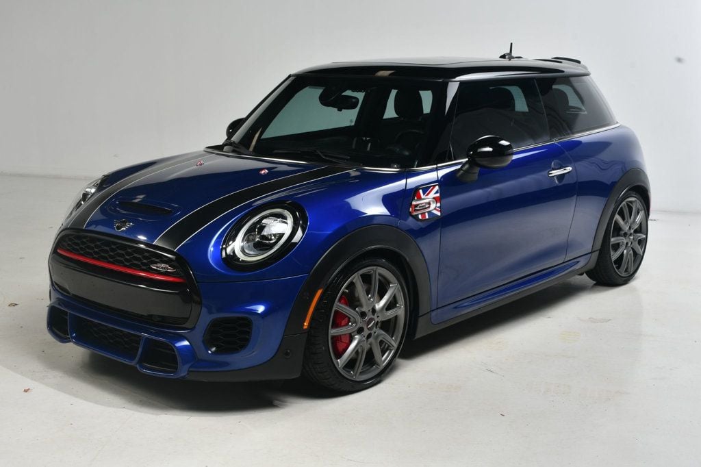 2019 Mini Cooper Hardtop 2 Door Coupe photo 2