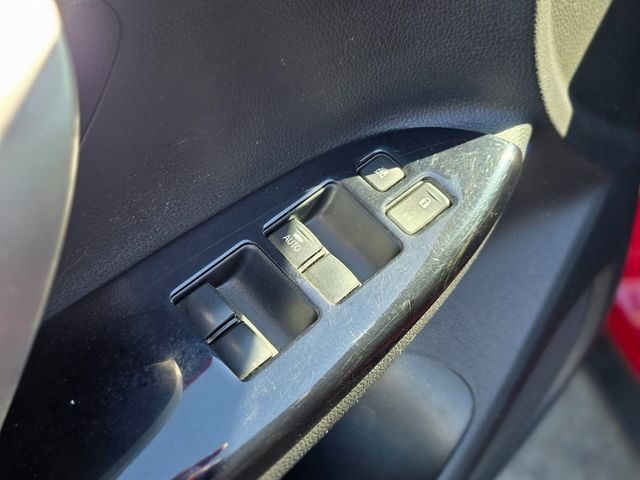 2019 Mitsubishi Eclipse Cross LE - 22981152 - 21