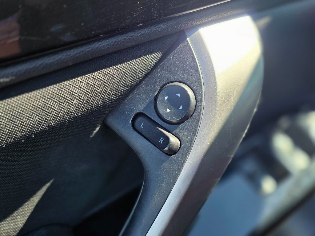 2019 Mitsubishi Eclipse Cross LE - 22981152 - 22