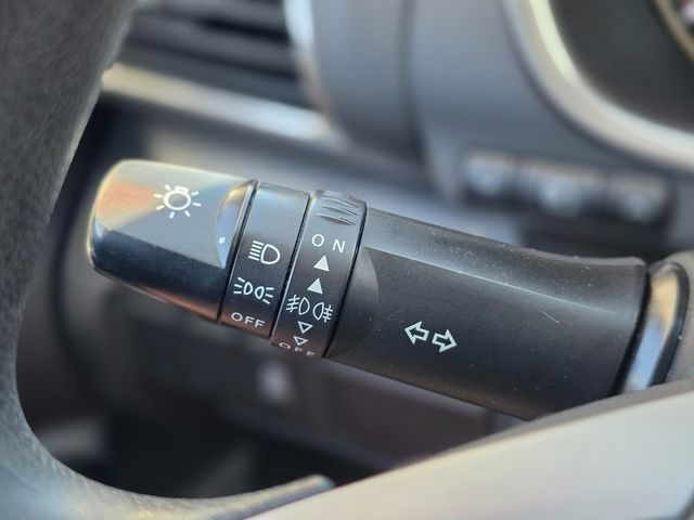 2019 Mitsubishi Eclipse Cross LE - 22981152 - 37