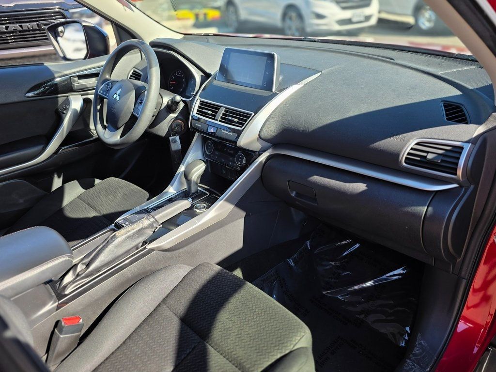 2019 Mitsubishi Eclipse Cross LE - 22981152 - 7