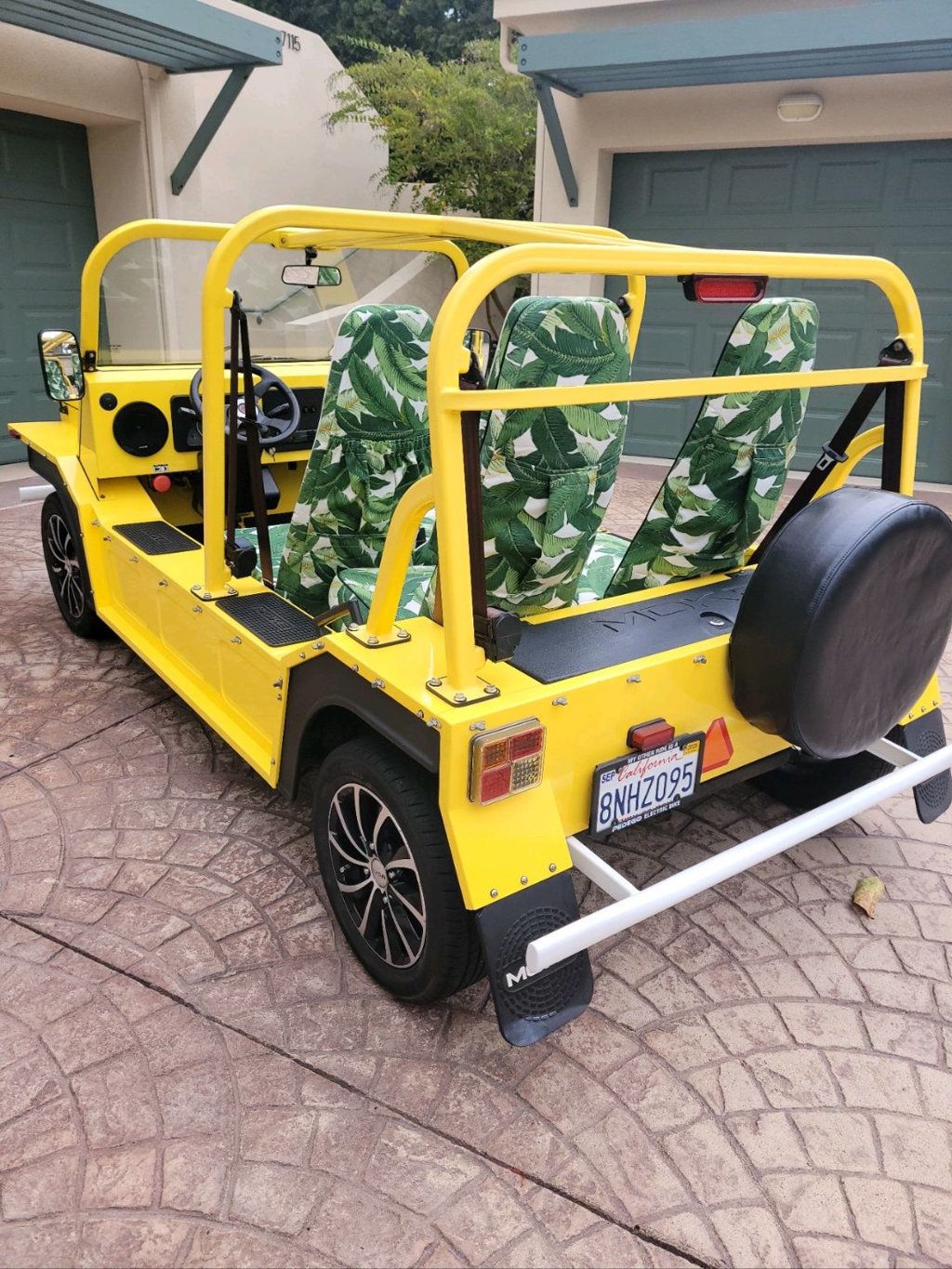 2019 MOKE America Mini eMoke 19 eMoke, Only 2750 miles! 1 Owner!  - 22624949 - 7