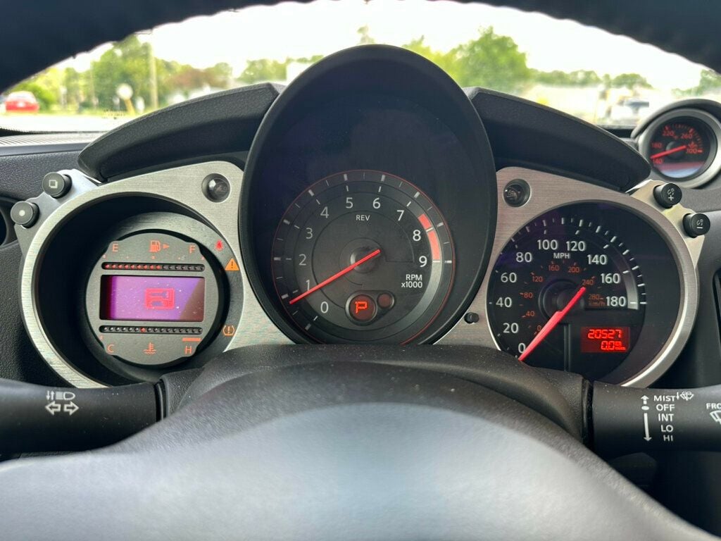 2019 Nissan 370Z Coupe Automatic - 22009455 - 22