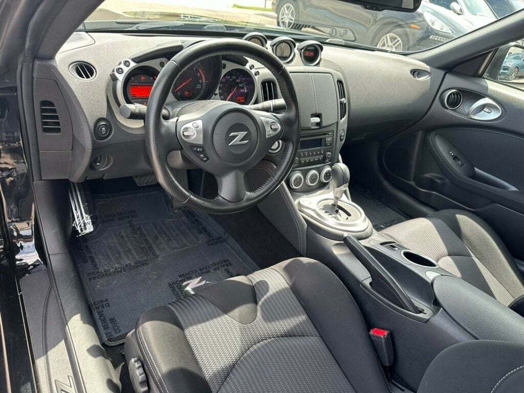 2019 Nissan 370Z Coupe Automatic - 22009455 - 7