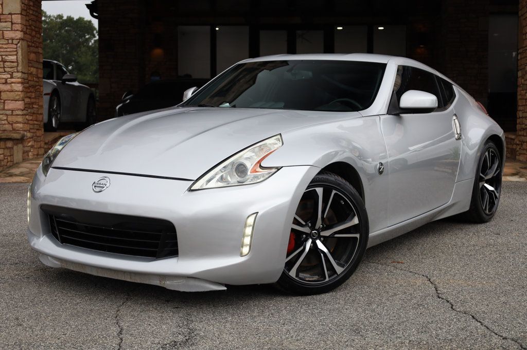 2019 Nissan 370Z Sport photo 2
