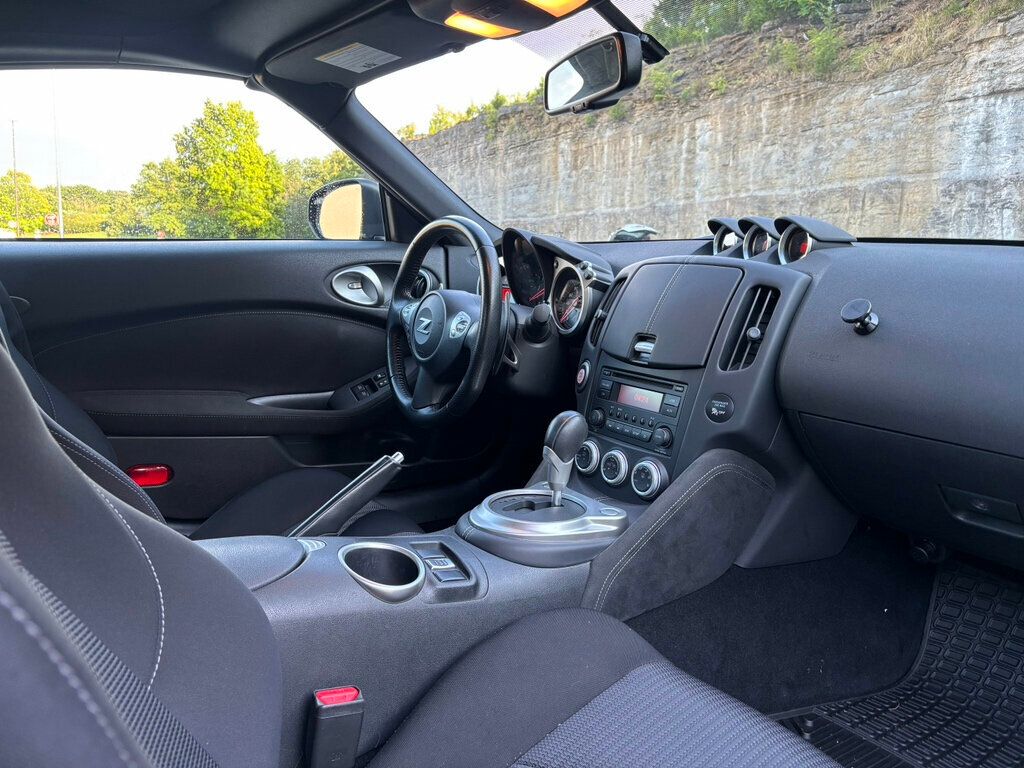 2019 Nissan 370Z Base Nismo photo 6
