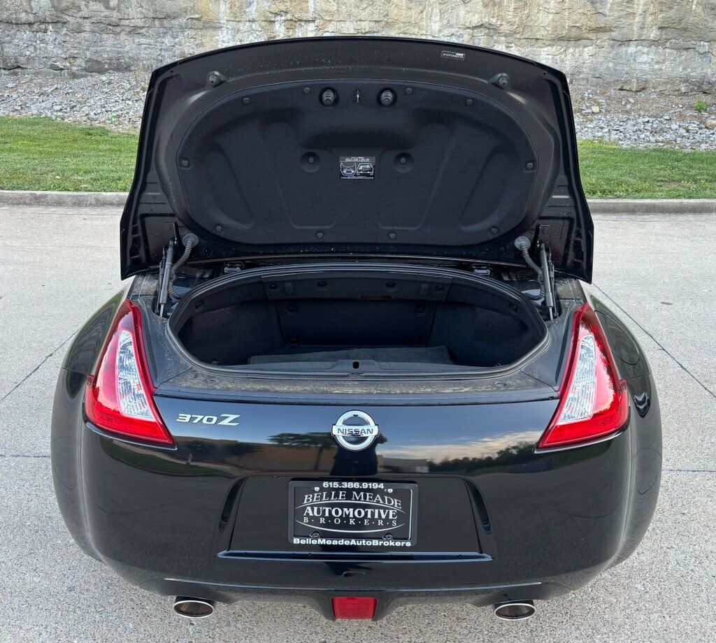 2019 Nissan 370Z Base Nismo photo 11