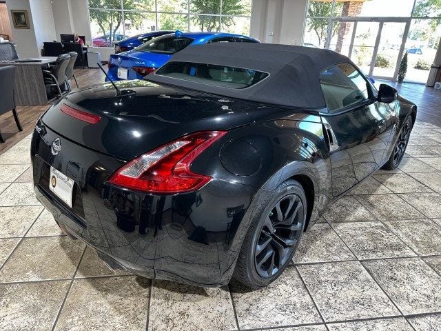 2019 Nissan 370Z Roadster Automatic - 22620210 - 5