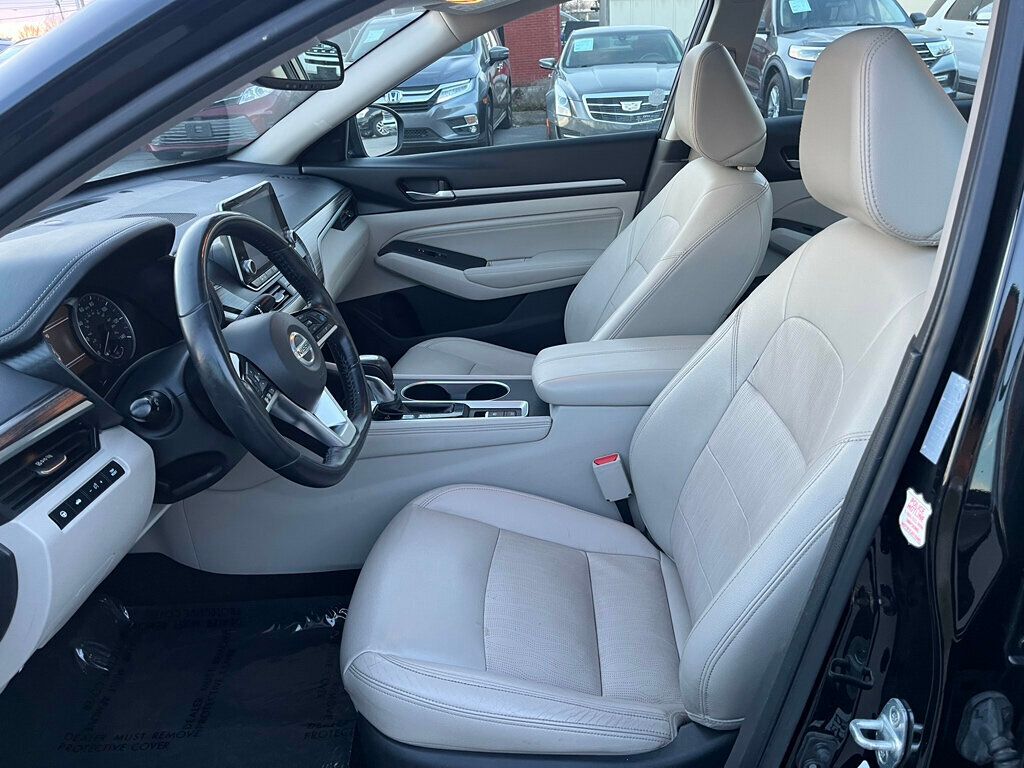 2019 Nissan Altima 2.5 Platinum Sedan - 22782776 - 15