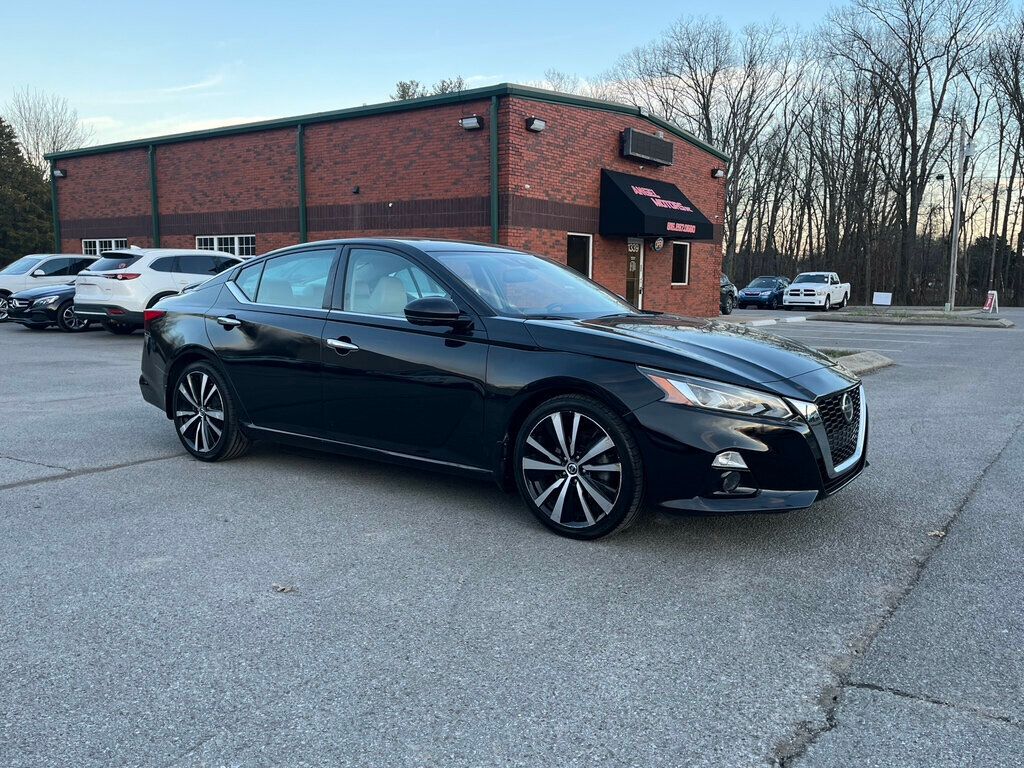 2019 Nissan Altima 2.5 Platinum Sedan - 22782776 - 2