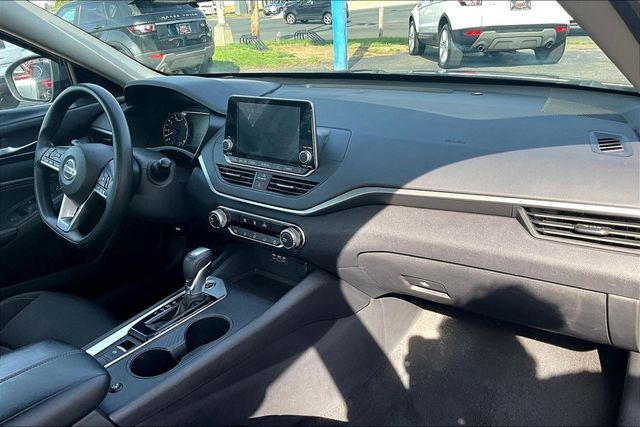 2019 Nissan Altima 2.5 S AWD Sedan - 22996462 - 12