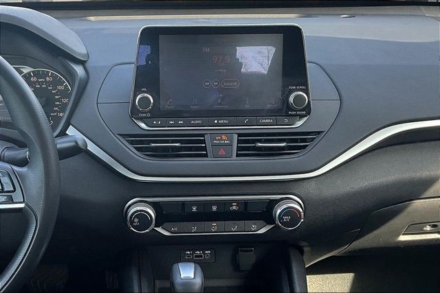 2019 Nissan Altima 2.5 S AWD Sedan - 22996462 - 24