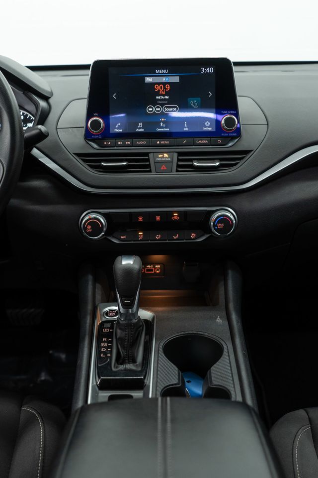 2019 Nissan Altima 2.5 S AWD Sedan - 23025665 - 19