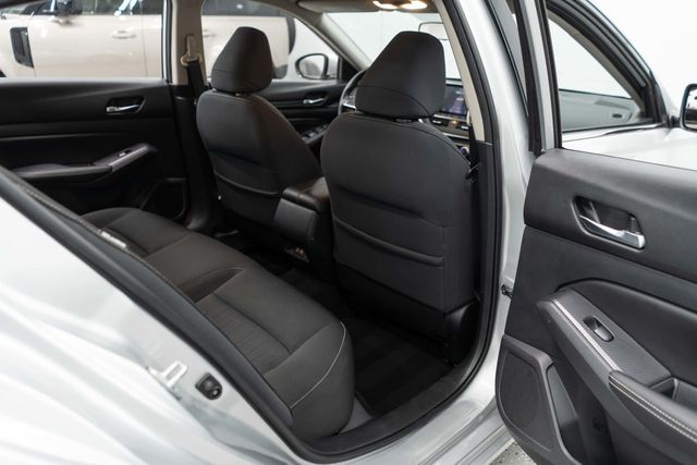 2019 Nissan Altima 2.5 S AWD Sedan - 23025665 - 21