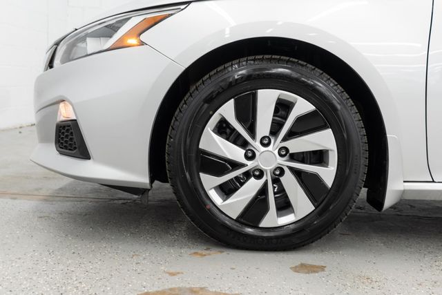 2019 Nissan Altima 2.5 S AWD Sedan - 23025665 - 24