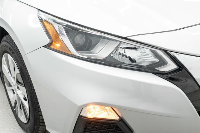 2019 Nissan Altima 2.5 S AWD Sedan - 23025665 - 31