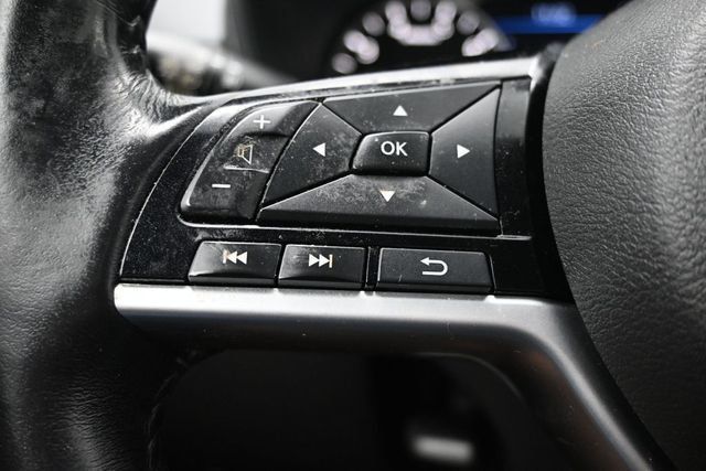 2019 Nissan Altima 2.5 SL AWD Sedan - 23029676 - 18