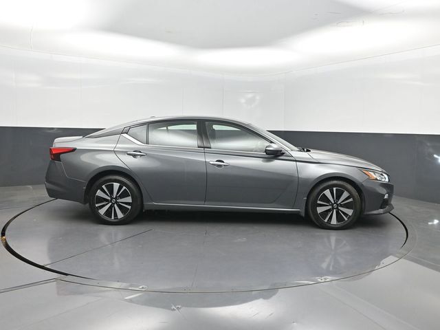 2019 Nissan Altima 2.5 SL AWD Sedan - 23029676 - 28
