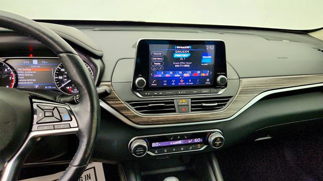 2019 Nissan Altima 2.5 SL AWD Sedan - 23013646 - 17