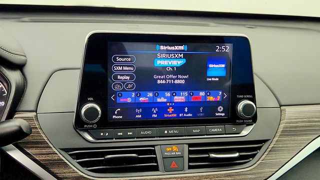 2019 Nissan Altima 2.5 SL AWD Sedan - 23013646 - 18