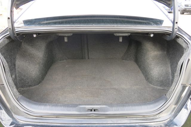 2019 Nissan Altima 2.5 SL Sedan - 22950920 - 16