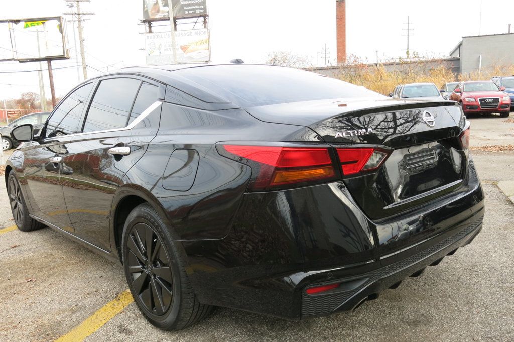 2019 Nissan Altima 2.5 SL Sedan - 22950920 - 2